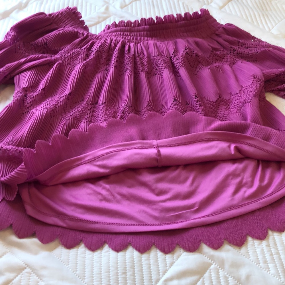 Lane Bryant Smocked Off The Shoulder Berry Color Top . Size 18/20. - Picture 7 of 12